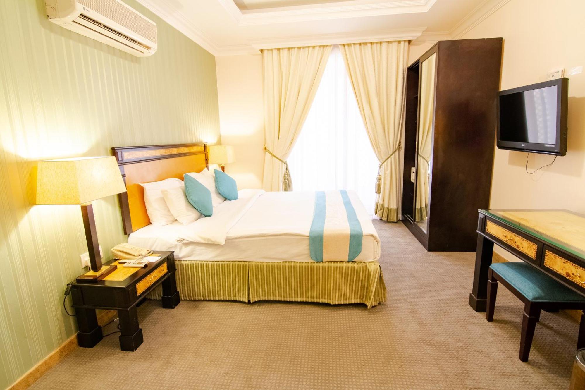 Garden Hotel Muscat By Royal Titan Group Ngoại thất bức ảnh