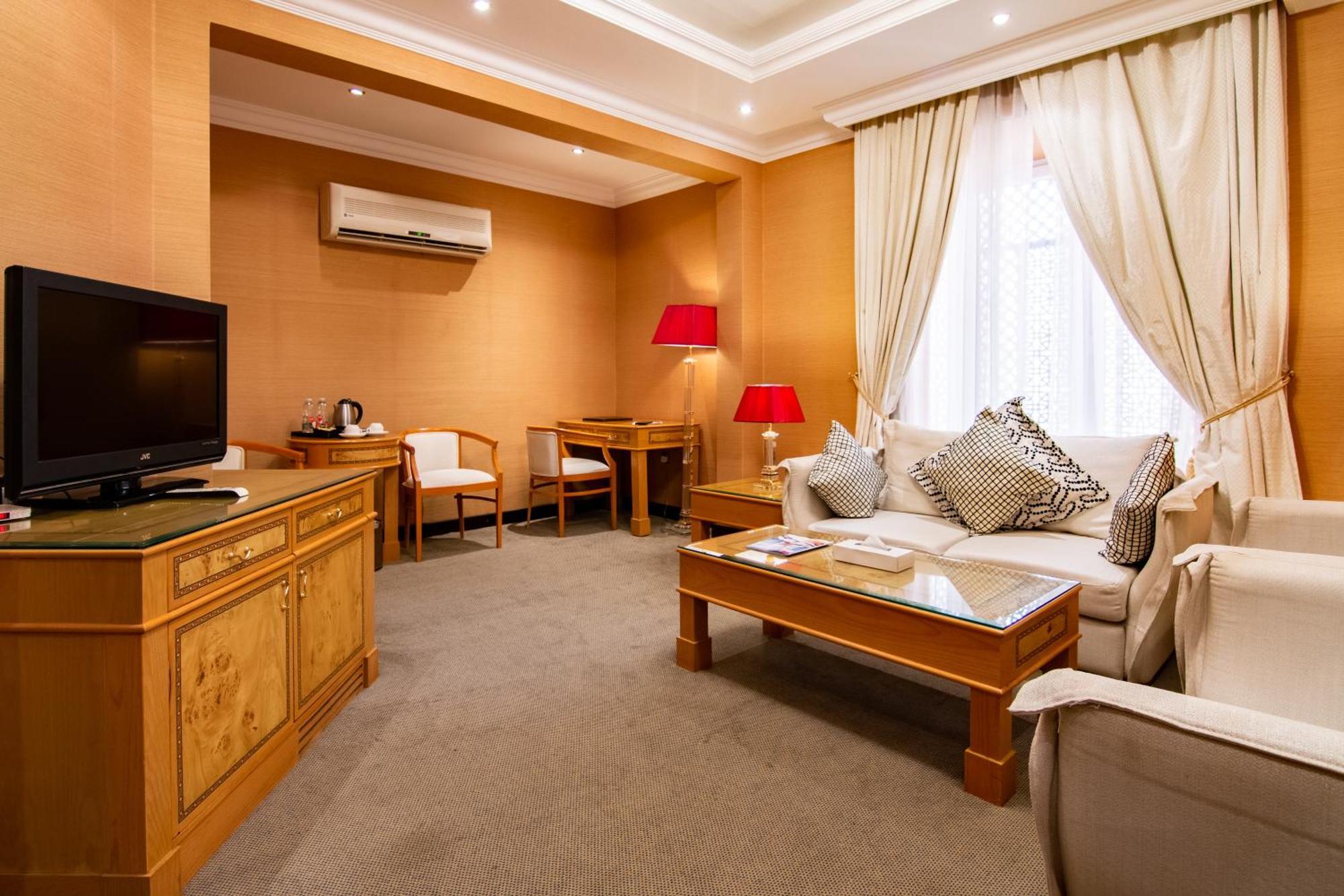 Garden Hotel Muscat By Royal Titan Group Ngoại thất bức ảnh