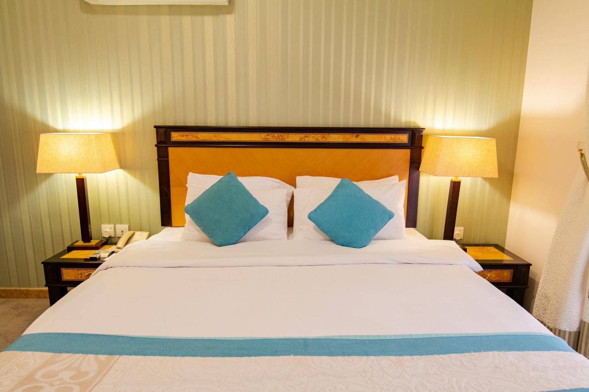 Garden Hotel Muscat By Royal Titan Group Ngoại thất bức ảnh